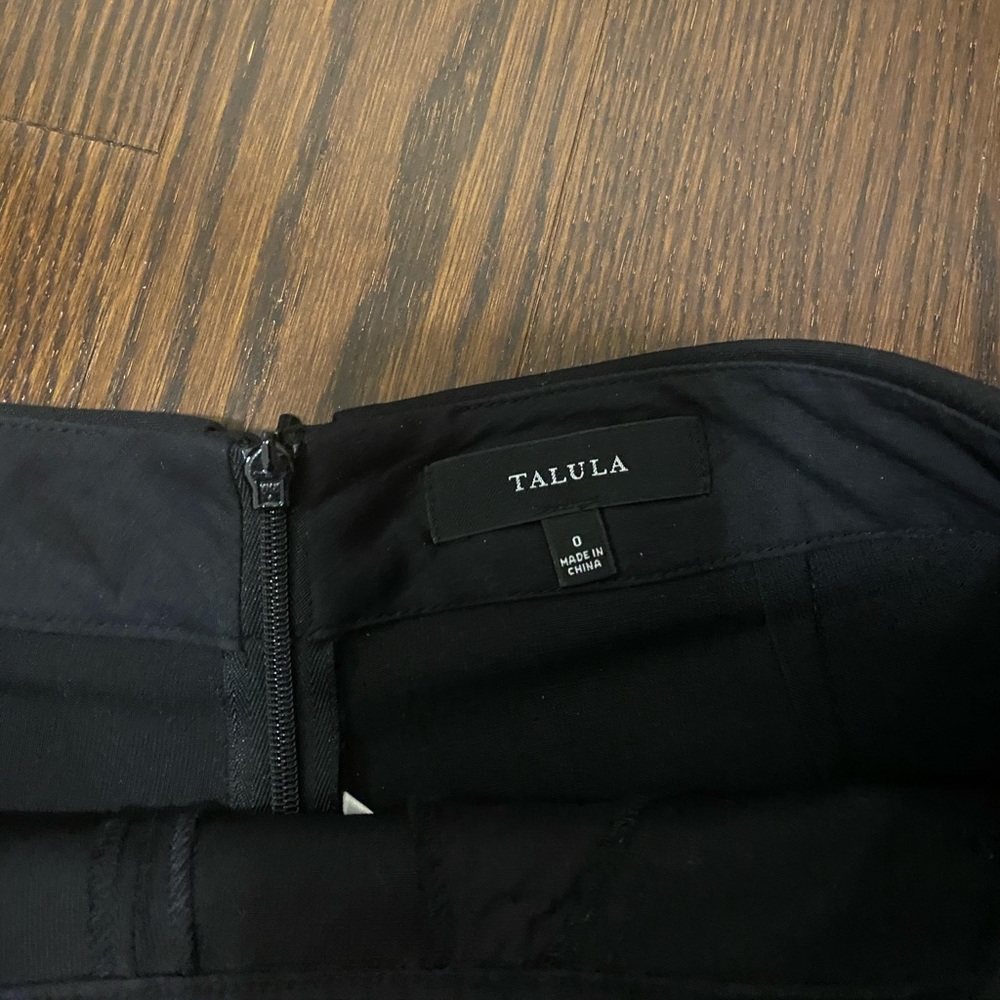 Black skort - Picture 3 of 3
